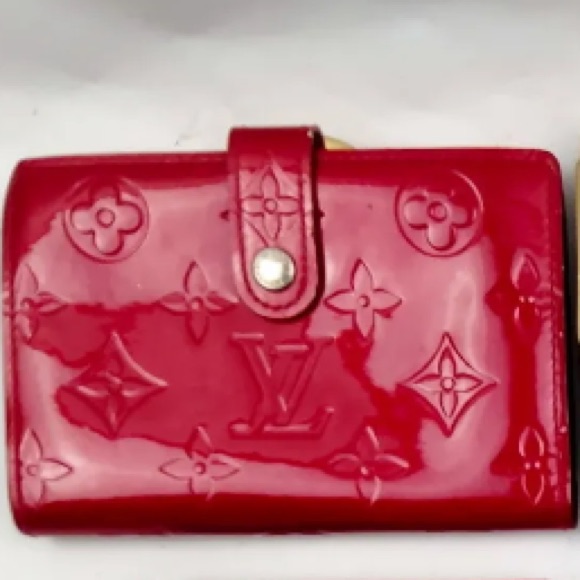 Louis Vuitton Red Vernice Vintage Wallet